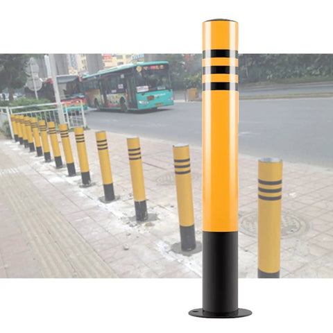 Straight Up Yellow Reflective Traffic Delineator Posts Featuring Solid Steel Base For Sidewalks And Restaurant Queues Built Tough As Nails To Guide Pedestrians Safely