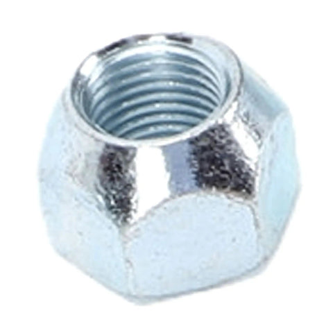 Solid Wheel Studs And Lug Nuts Kit 1/2 Inch-20 Thread Set Fits Most Cars With 5 Bolts Design For Secure Clamping And Heavy Duty Car Care. Chrome lug nut close-up with 1/2-20 thread