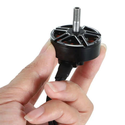 High Performance Brushless Drone Motor 1300Kv 45A Max Current 55 mOhm Resistance For 7 Inch Drones Alloy Body in hand