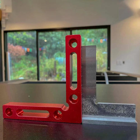 Precision machinist square, red steel L-shaped 4 x 2.8 in with seat, 90-degree right-angle layout tool