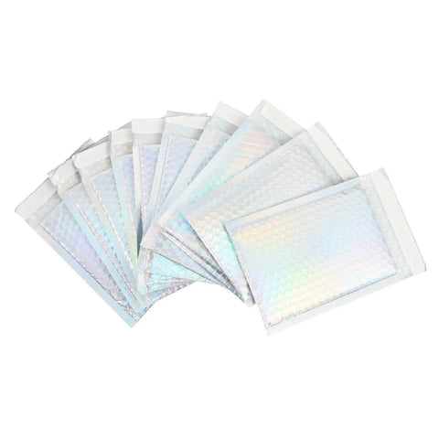 Colorful Bubble Mailers Set 20 Pcs 15x20cm Waterproof Padded Envelopes with self-sealing adhesive, arranged in a fan shape
