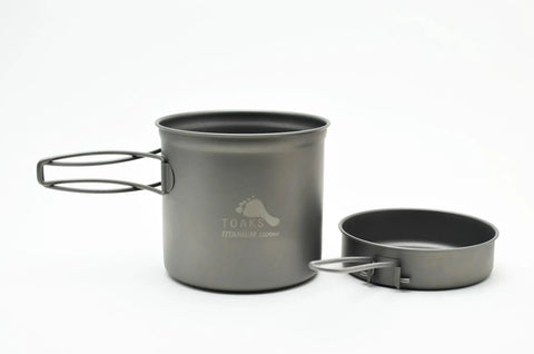 Titanium 1100ml Pot And Pan Set For Backpacking Ultralight Outdoor Cooking Gear showing stacked pot and pan with handles