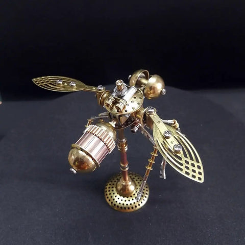 Steampunk 3D Mechanical Bee Model Kit With 158 Pieces, DIY Insect Puzzle For STEM Fans, Teens And Adults, Cool Desk Display Sculpture With Exposed Gears, Layered Wings And Working Details, brass bee model on stand