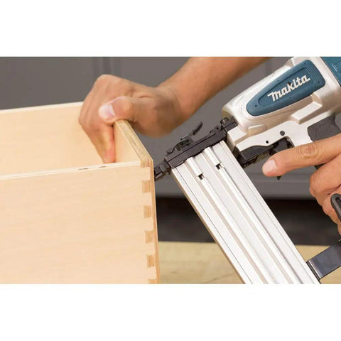Rock Solid 18 Gauge Brad Naler With Slick Trigger And Compact Narrow Nose For Tight Corners Fires Five Eighth Inch To Two Inch Nails Smoothly Lightweight Aluminum Frame Keeps It At Just Three Pounds No Sweat Woodworking Essential