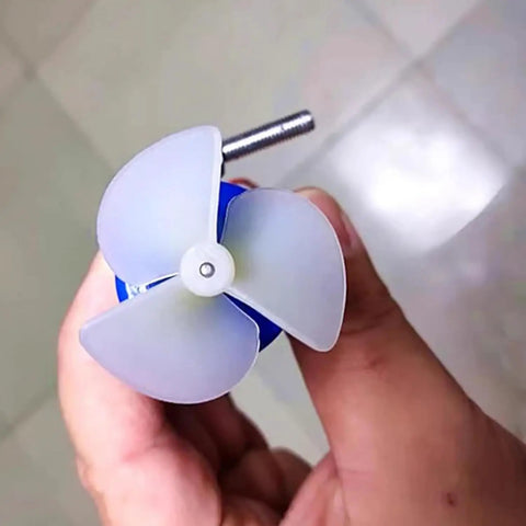 7.4V DIY RC Jet Boat Underwater Motor Thruster CW CCW 3-Blade Propeller Micro ROV Submarine Part 16800 RPM close-up