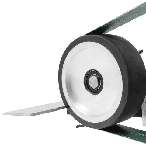 Heavy Duty Bench Belt Sander 2X36 Inch, 750W Variable Speed Grinder Tool With Digital Display Up To 5000 RPM motor drive wheel close-up.