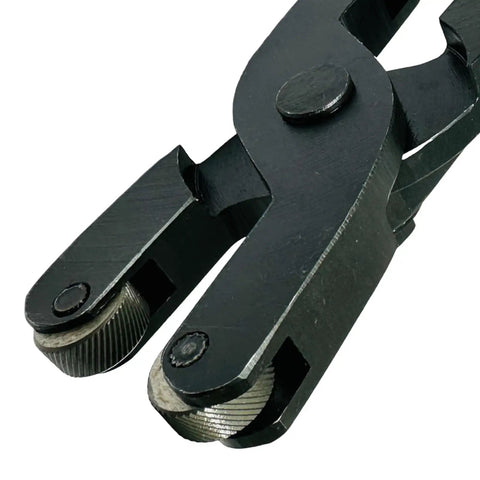 Close-up of Shank Half Inch Quick Action Scissor Type Knurling Tool Holder For Lathe Machining with hardened steel knurls.