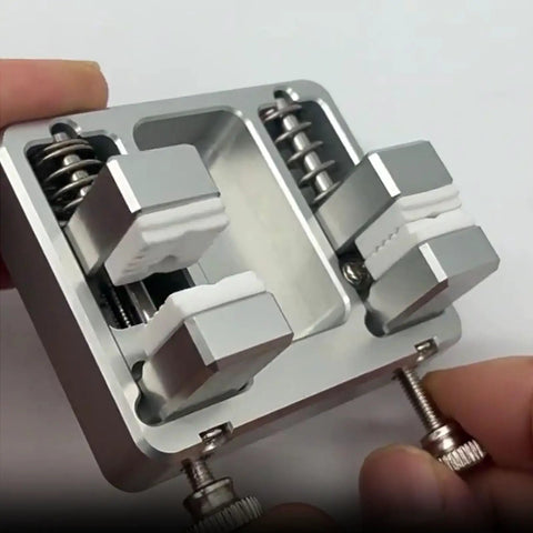 Close-up of Beefy Heavy Duty Soldering Clamp Station With Adjustable Aluminum Workbench Fixture And Heat Resistant Ceramic Jaw