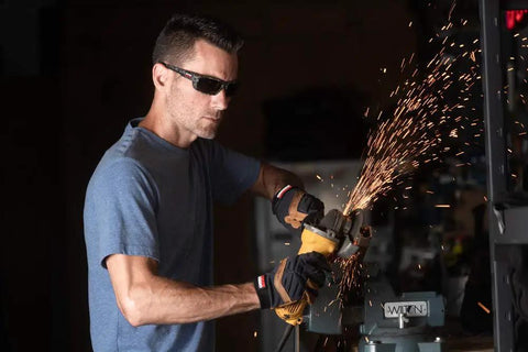 Gel Pro Leather Hybrid Mechanic Gloves with Gel Impact Protection and Touchscreen Capability for automotive work