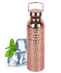 Copper Water Bottle 800ml Insulated Travel Cup With Anti Slip Grip next to ice cubes and mint leaves.