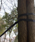 2 Pack Hammock Straps Set 200cm No Stretch Suspension Straps For Tree Hanging Outdoors on tree close-up view