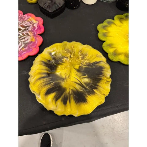Yellow And Black Resin Lazy Susan With Gold Leaf Floral Centerpiece For Kitchen Or Dining Table 13.5 Inch Charcuterie Board Turntable