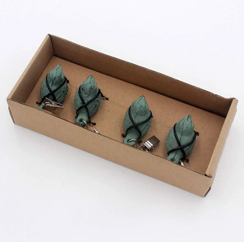 4 Pack Vintage Tablecloth Weights With Clip On Hangers Featuring Rust Proof Green Bird Heavy Duty Cast Iron Windproof Tablecloth Weights To Keep Outdoor Picnics Gardens Weddings And Parties From Flying in a box