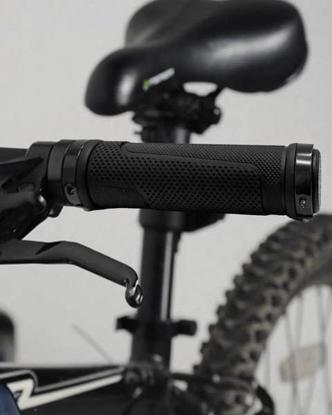 Non Slip Bike Handlebar Grips For Mountain BMX Beach Cruiser And Kids Bikes Replacement Rubber Ergonomic Hand Grips on bike handlebar