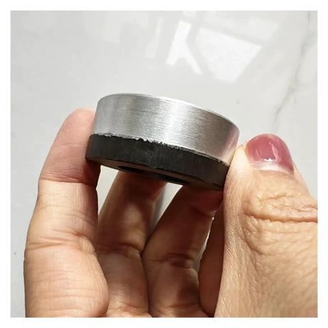 Close-up of High Efficiency CBN Grinding Wheel For Metalwork With 100mm Diameter, 20mm Thick, 20mm Bore