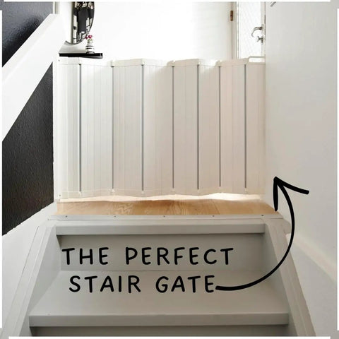 Auto Retractable Stair Gate for Doorways and Stairs, white gate installed at top of stairs, one hand operation, easy install view.