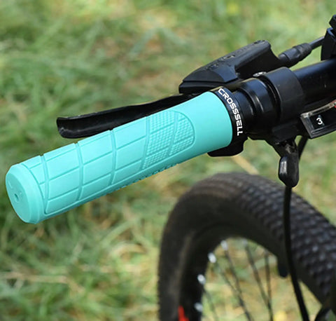 Lock-On MTB Grips For Mountain Bike BMX And E-Bike, Non-Slip Shock Absorbing 22.2mm Handlebar Grips In Sky Blue on a bike handlebar