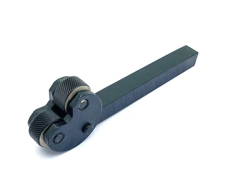Half Inch Shank Knurling Tool For Lathe Machines With Self Adjust Pivot Head, Hardened Alloy Steel Knurls For Diamond Pattern, Dual Or Single Wheel Sets, Scissor Clamp Type, CNC And Manual Use, Ideal For Machinists, Hobbyists And Model Makers