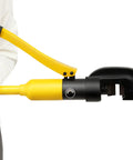 Heavy Duty 13 Ton Manual Hydraulic Rebar Cutter For Copper Wires And Cables Up To 22mm With Box held in hand, compact design.