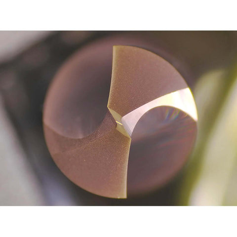 Close-up of WEXWE chamfer end mill tip with cutting edge; 90° carbide tool