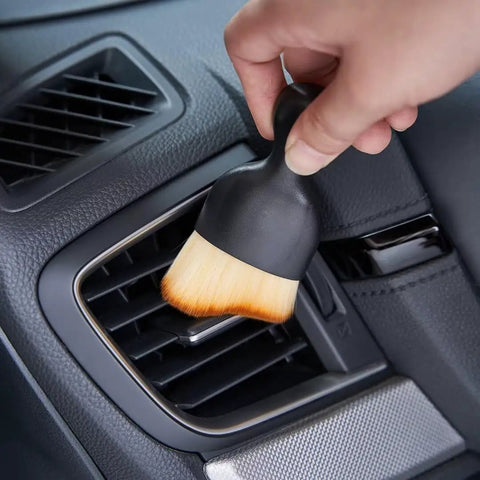 Soft Bristle Car Detail Brush For Interior And Exterior Dusting Cleans Dash Vents And Surfaces Without Scratching Perfect For Daily Driver Use