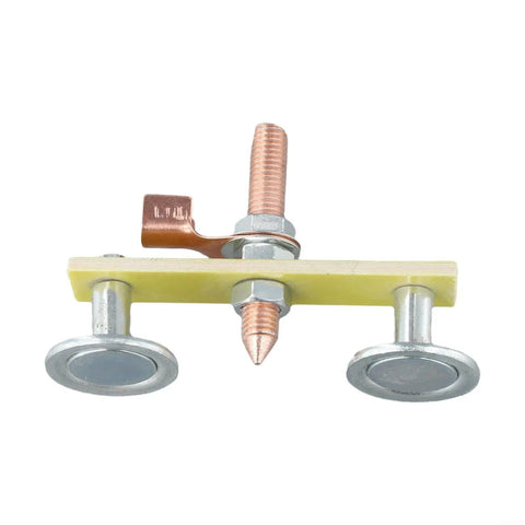 Solid Double Head Magnetic Welding Clamps With Heavy Duty Adsorption And Grounding That Grip Tight For Professional Jobs, No More Slippage When You Need Them Most To Clamp Up To 3 Kg Securely Every Single Time, showing clamps with strong magnets and copper grounding.
