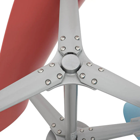 Close-up of Beefy 400 Watt Wind Turbine Kit With DC Helix Maglev Axis, showing high-strength fiberglass blades and levitation shaft.