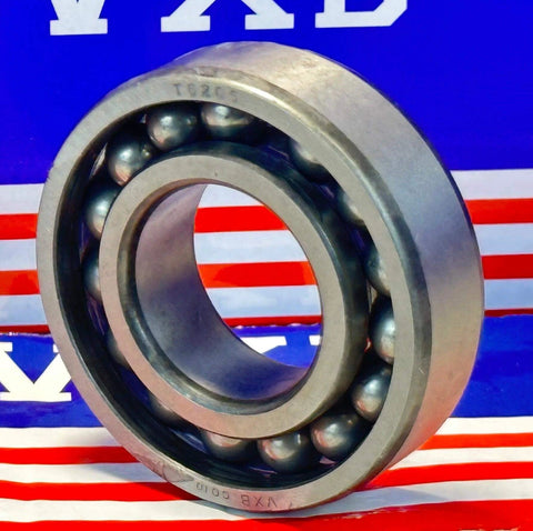 Close-up of 6205 High Temperature Bearing 900°F 25x52x15mm displaying full complement balls and open design for industrial use.