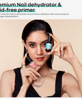Woman holding 15 Ml Nail Dehydrator And Primer Kit For Nails Acid Free Base Coat Natural Prep Dehydrate And Bond Primer