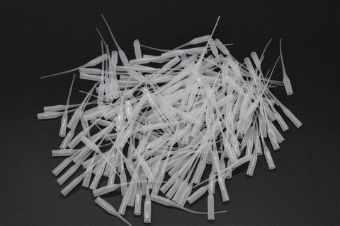 Pile of CA Glue Nozzle Extender Tips Set 200 Pieces For Precision Bottle Applicators Perfect For Hobbyists Crafting