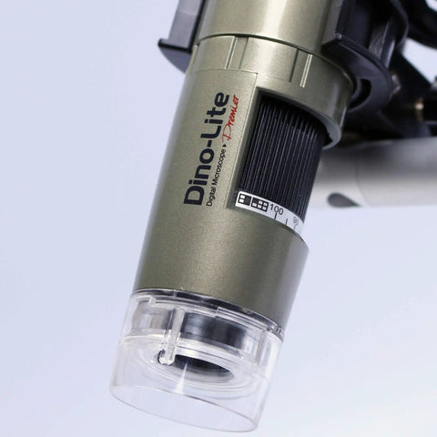 Close-up of a 1.3MP USB Microscope With 20x To 90x Magnification, Long Working Distance, 1280x1024 Resolution, Smooth 30 FPS Video