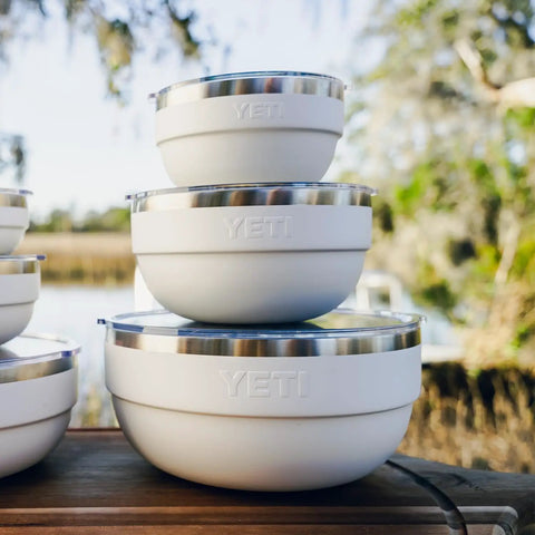 Double Wall Vacuum Insulated Stainless Steel Serving Bowl With Secure Lid And Nestable Build Keeps Your Grub Stacked And Cold Sides Ice Fresh For Backyard Blowouts Or Weekend Camping Runs In Crisp White Two Quart Capacity, three bowls stacked.