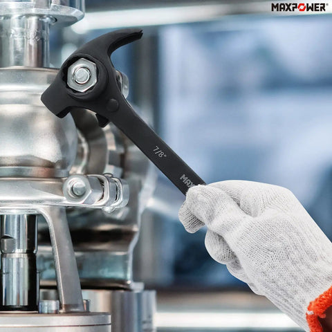 Heavy Duty Scaffold Ratchet Wrench With Double Ended Three Quarter And Seven Eighth Inch Sockets in use on construction site