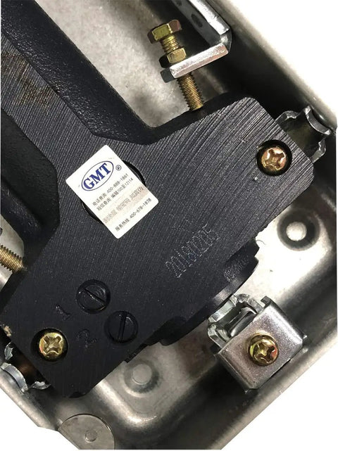 Close-up of heavy duty floor spring hinge for frame glass doors, supporting 115 kg, 116° hold open, two way center arm fitting 800-950 mm doors.