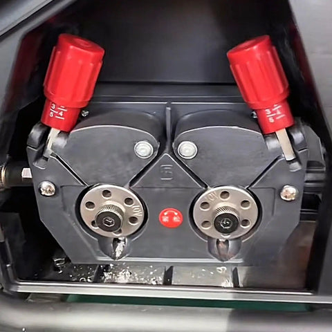 Close-up of red knobs on 3 Meter Flexible Graphite Wire Feed Hose For SUP20 21 23S T Handheld Laser Welders