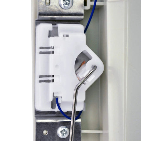 Close-up of Front Fuel Pump Module Assembly For Ford F Series F-150 F-250 1990-1997 4.9L 5.0L 5.8L 7.5L 17 Gallon Center Tank