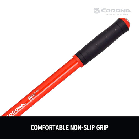 Close-up of Extendable Garden Weeder With Telescoping Handle For Raised Beds Adjustable 18 To 32 Inches, comfy non-slip grip detail