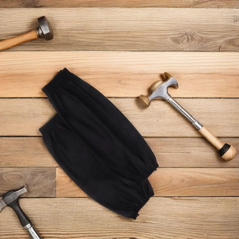 Heavy Duty Waterproof PU Arm Sleeves Extended Length Oversleeve Protectors Tough As Nails For Grease And Grime No Sweat Reusable, black.