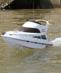 2.4G Remote Control High Speed RC Yacht With 20 Kmph Top Speed, Racing Boat Model for Hobbyists on water