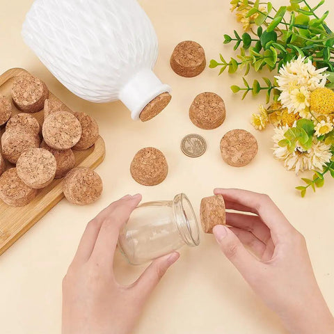 Hands holding jar with Wooden Tapered Cork Plugs Set Dope For Wine And Beer Bottles, 20 Pcs Burly Wood Corks For DIY Bottle Crafts