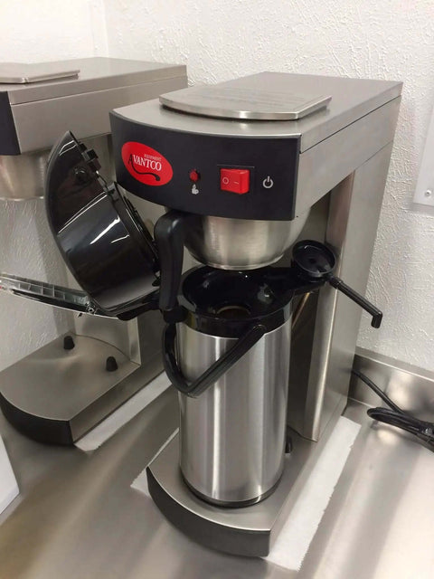 Pourover Airpot Commercial Coffee Brewer Black Stainless Steel That Brews Up To 56 Cups Per Hour 3.5 Gallons 120V Single Phase