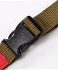 Close-up of Outdoor Clothesline Rope Kit For Camping And Travel Non Slip Quick Fastening Drying Line with buckle clasp.