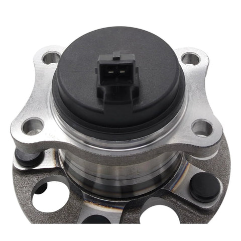 Close-up of Rear Wheel Bearing And Hub Assembly Beefed Up For Hyundai Elantra Ioniq And Kia Forte with OE Like Fit