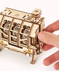 Mechanical Counter Puzzle Kit For STEM Teaching And Engineering Hands On Play Three Gear Cylinders With 0 To 9 Digits Geneva Drive Records 1 To 999 Perfect For Counting Steps Visitors Or Production Items Educational Toy, wooden hand-crank