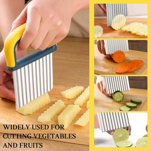 Front view: YGDZ stainless steel wavy crinkle cutter with blue-yellow handle; two-pack for vegetables and fruits