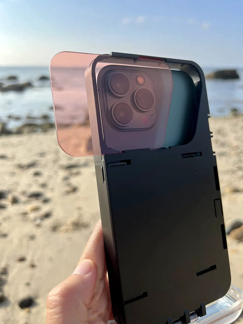 Dive 2.0 Waterproof iPhone Housing 130 Feet Depth Ultra Tough Underwater Case with open side clip on beach