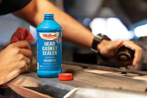 Pour N Go Head Gasket Sealer 16 Ounce Easy Do It Yourself Formula That Permanently Seals Engine Leaks No Tools Needed For Quick Long Lasting Car Maintenance, 16 oz bottle