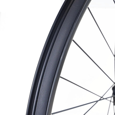 Close-up of All Terrain Mountain Wheelset For 26, 27.5 And 29 Inch Bikes With 14G Spokes And ED Nipples, side view of wheel rim