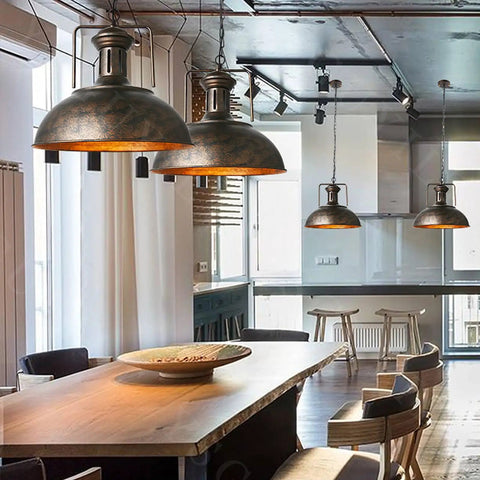 YSGUYILT Vintage Industrial Pendant Lights E26 Retro Metal Hanging Lights, Farmhouse Hanging Lamp for Restaurant Kitchen Island Rust Color 33 cm in a stylish setting.