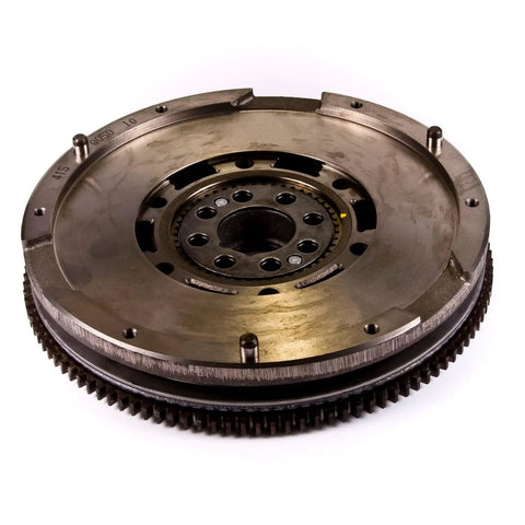 Performance Dual Mass Clutch Flywheel For 1996-1999 BMW 328i 328is 528i Z3 2.8l L6 S52 Engine OEM Grade close-up view.